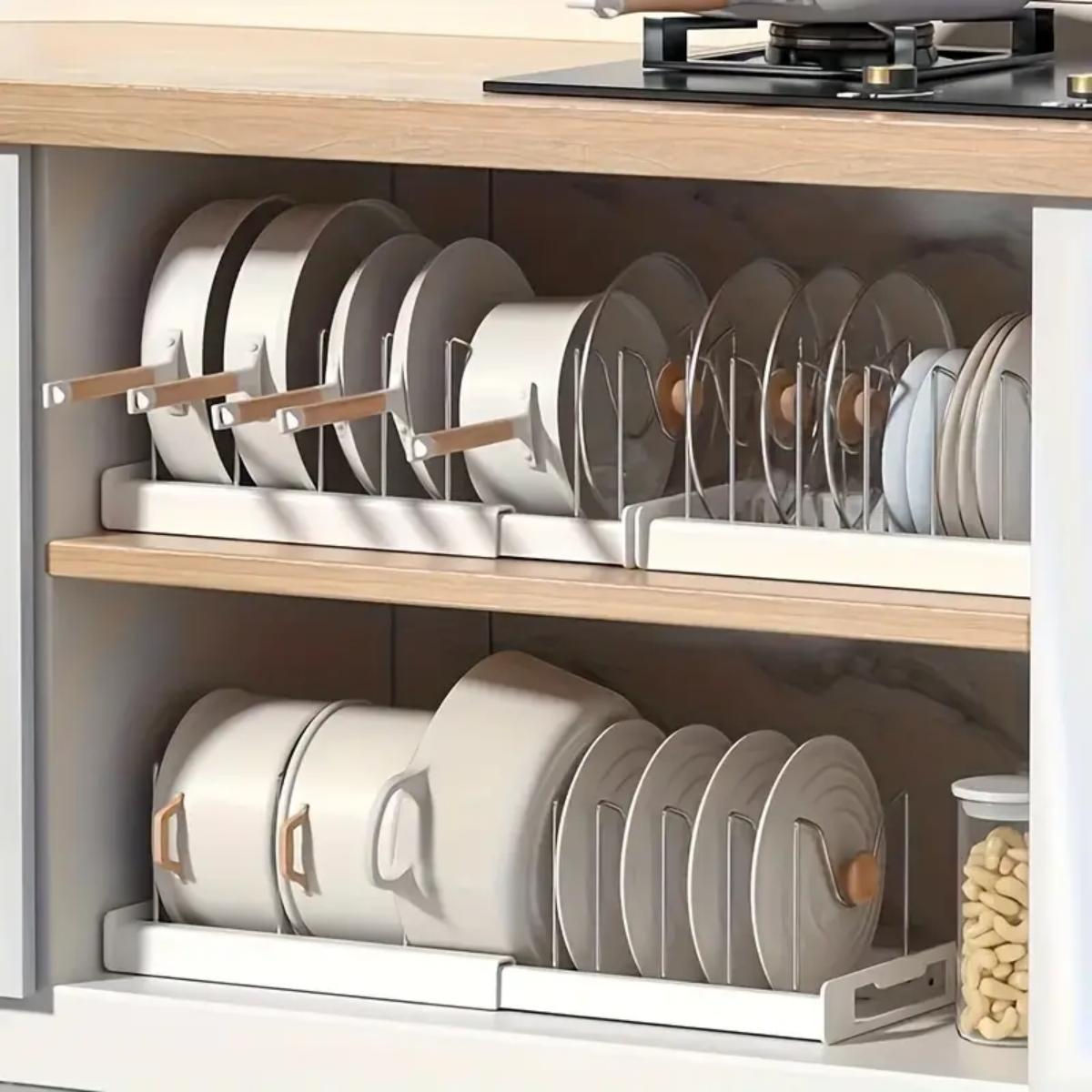 Food Storage With Colander - 拡張可能なキッチンポットパンオーガナイザー、キャビネット下用、7つの調整可能な仕切り付き、食品保存容器、蓋収納、1パック