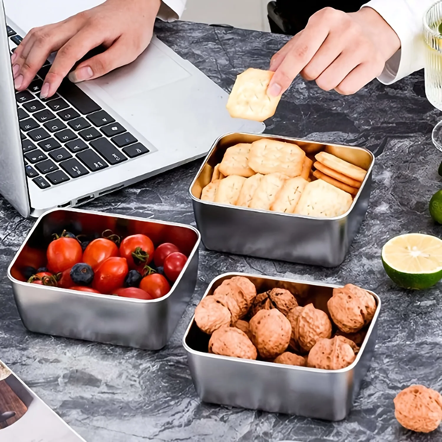 ステンレス製食品保存容器セット（蓋付き）-漏れ防止、積み重ね - Food Storage Aluminum のレビューと価格